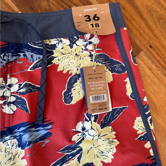 NWT Patagonia Swim shorts size 36 - Picture 3 of 4